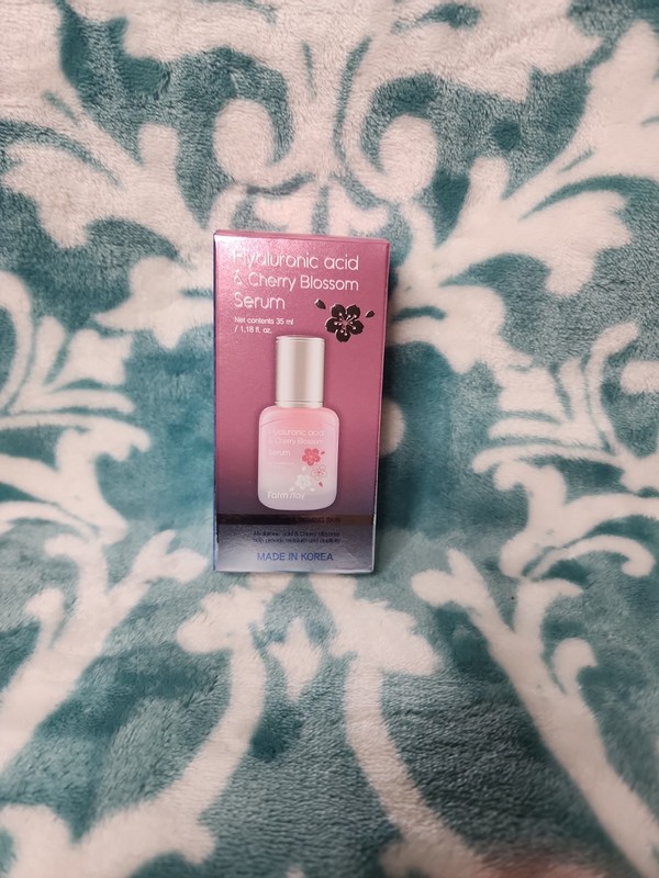 Korea Beauty Farm Stay Hyaluronic Acid & Cherry Blossom Serum 1.18fl oz