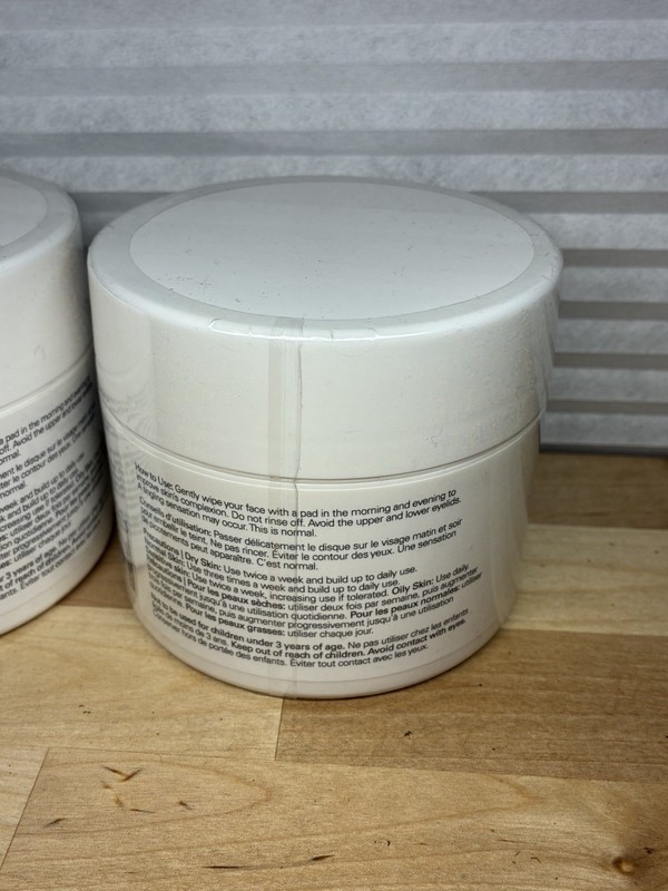 NassifMD Detox Pads Complexion Perfecting Set Of 2 (60 Pads Each) 120 Pads New gallery