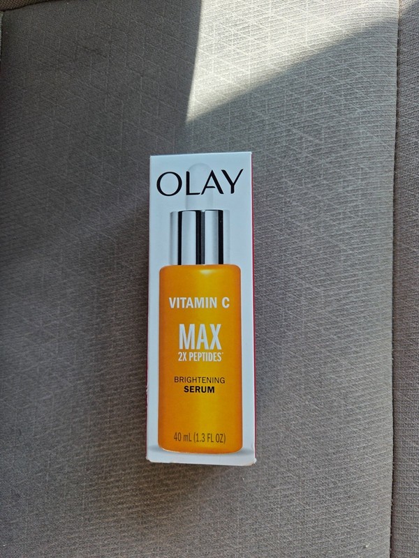 Olay Vitamina C+ Peptide 24 Brightening Serum – 1.3 fl oz