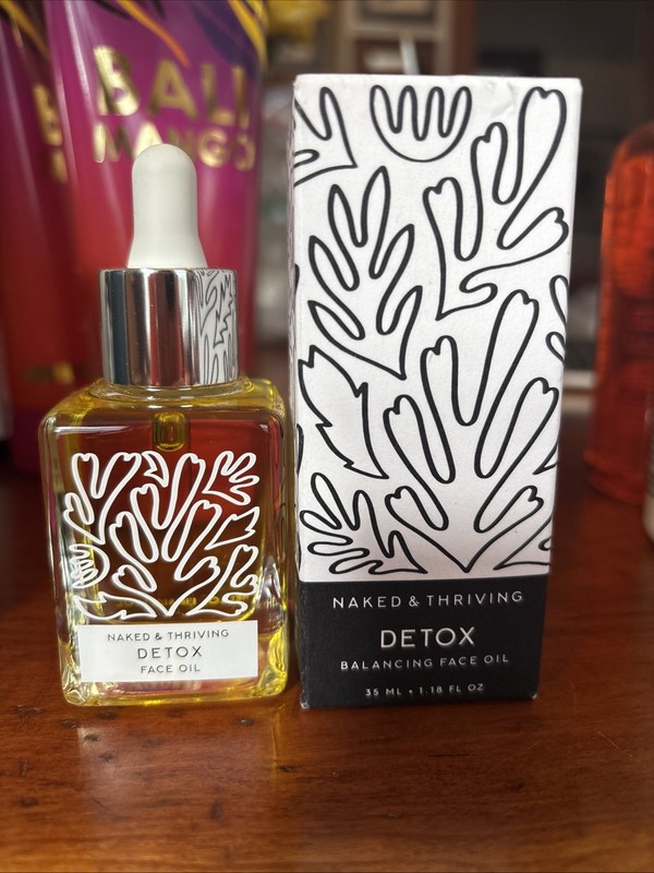 Naked & Thriving Detox Balancing Face Oil 1.18 Fl oz New In Box