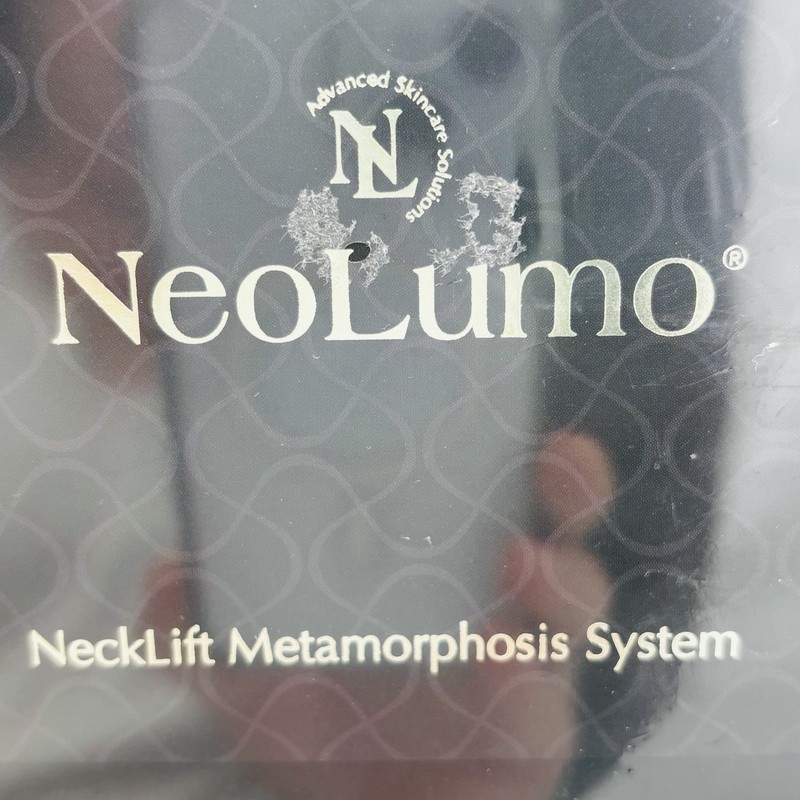 Neolumo NeckLift Metamorphosis Anti-Aging System New 3-D Light Therapy Lift Firm gallery