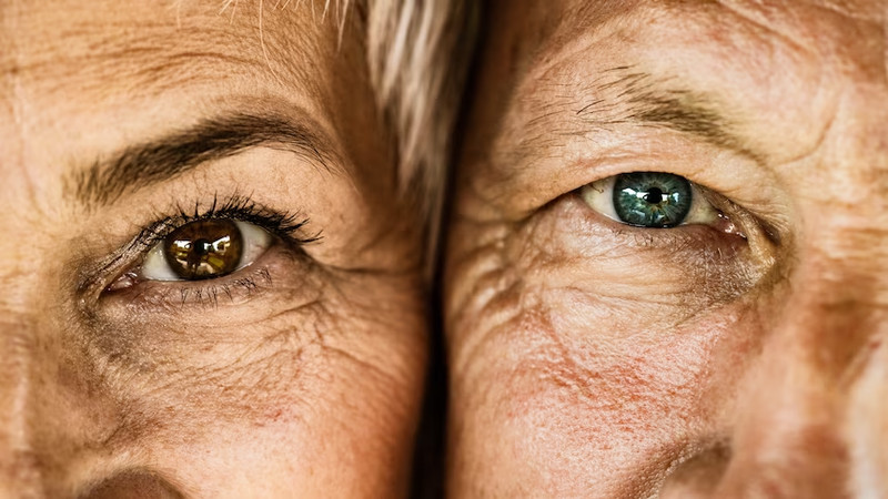 Revitalize Your Skin: ANTI-WRINKLE COMPLEX Caps - 60 Capsules gallery