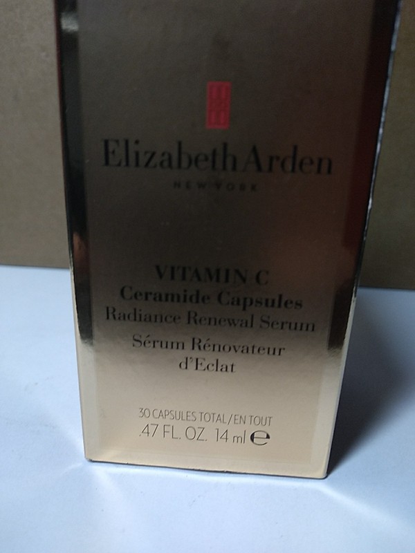 ELIZABETH ARDEN Vitamin C Ceramide Capsules Radiance Renewal Serum 30CT NIB
