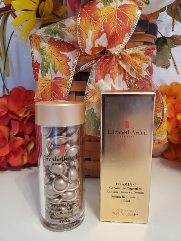 Elizabeth Arden ~ Vitamin C Ceramide Capsules ~ Radiance Renewal 🔴 60 Count