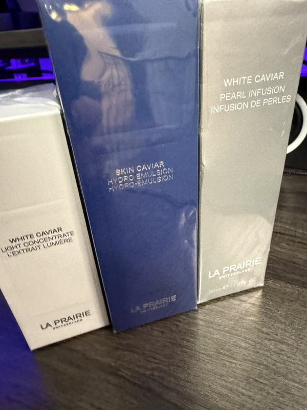 La Prairie White Caviar Pearl Infusion, Light Concentrate, Skin Caviar gallery