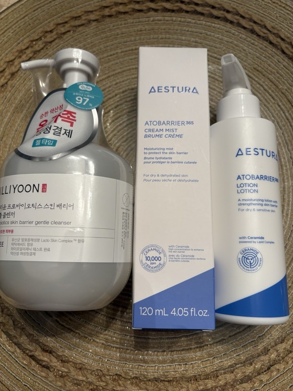 AESTURA AtoBarrier365 Mist, Lotion & Illiyoon Cleanser Lot
