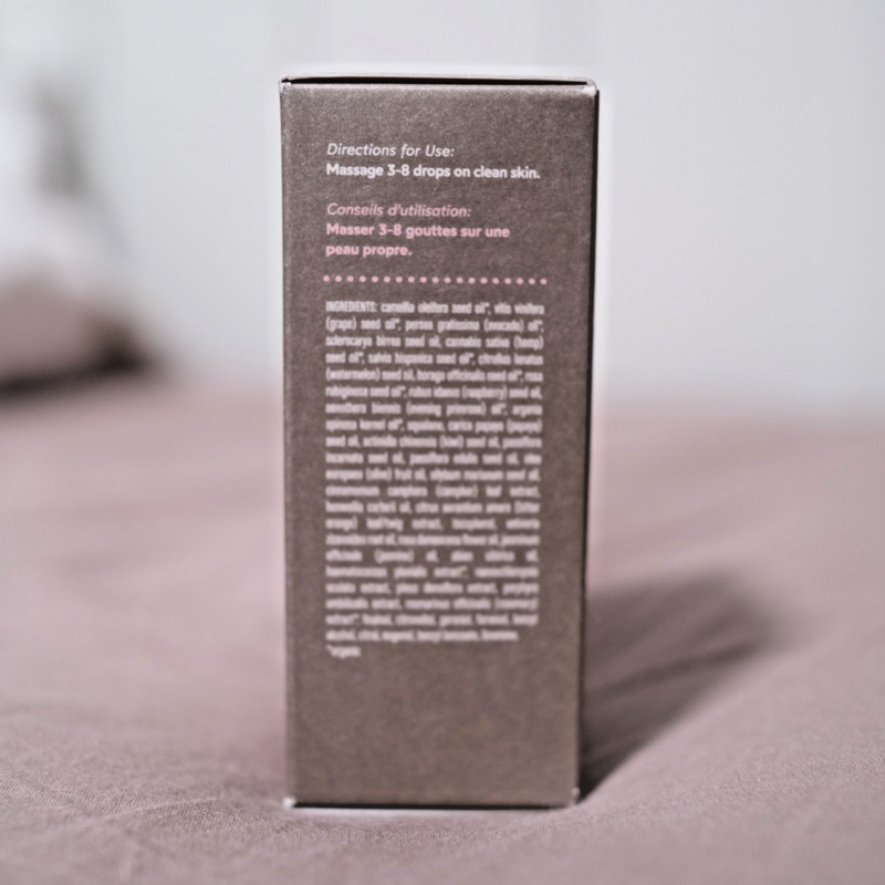 True Botanicals Renew Pure Radiance Oil - 1 oz / 30 ml | New in Box gallery