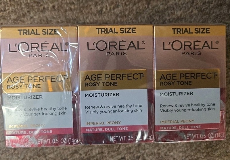 L’Oreal Age Perfect (2 PK) Cell Renewal Rosy Tone Moisturizer, 0.5 oz Ea
