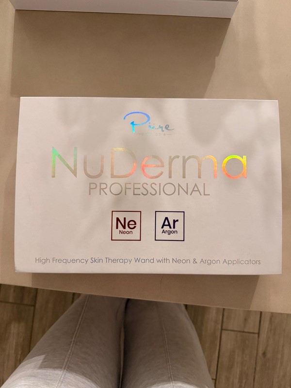 NuDerma Professional Skin Therapy Wand Set Neon Argon Open Box Complete