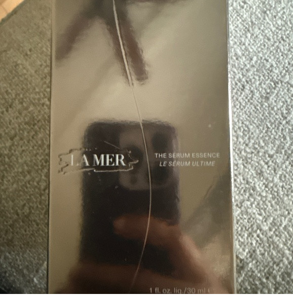 La Mer Genaissance The Serum Essence 1 oz 30 ml New in Sealed Box