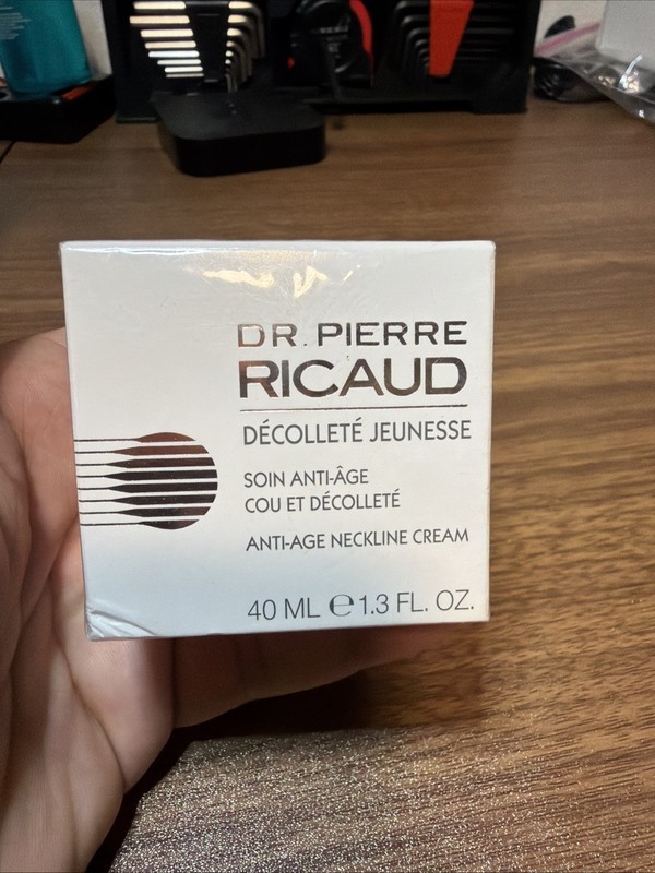Dr Pierre Ricaud Neckline Lifting Cream 1.35 fl oz . New Sealed
