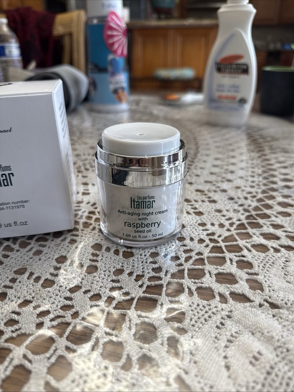 Itamar Anti-aging Night Cream With Raspberry Seed Oil For Normal To Damaged Skin gallery