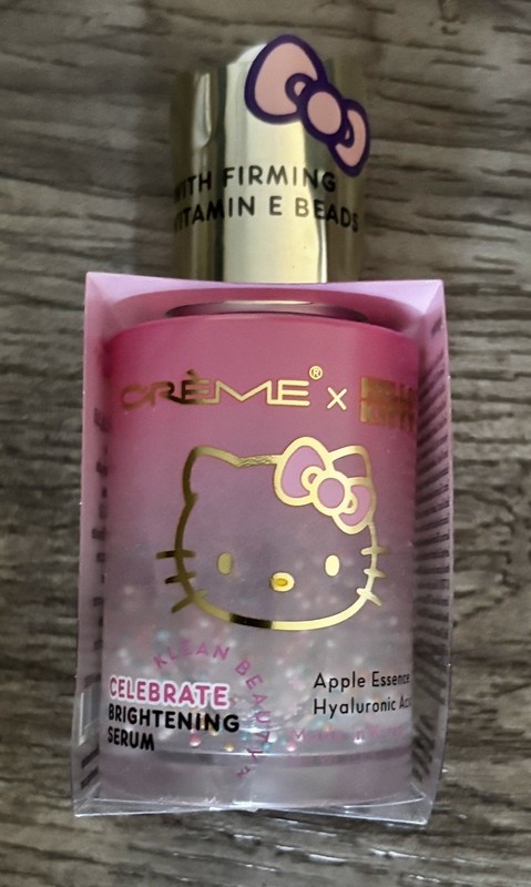The Crème Shop Klean Beauty Hello Kitty Apple Essence Serum 1.01 fl oz