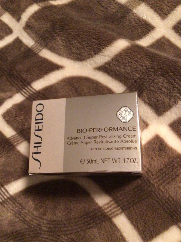 Shiseido Bio-Performance Advanced Super Revitalizing Cream – Size 50mL / 1.7 Oz.
