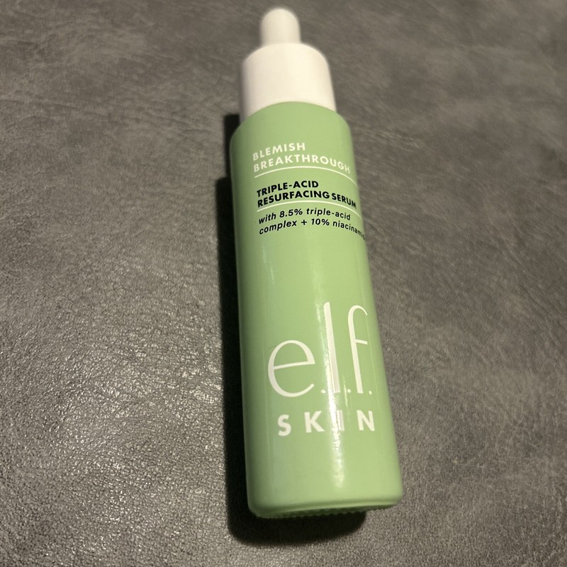 e.l.f. Skin Blemish Breakthrough 8.5% Triple-Acid Resurfacing Serum 10% Niacinam