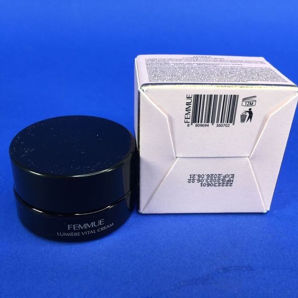 Femmue Lumiere Vital C 0.17 oz gallery