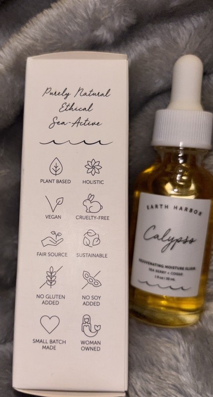 Earth Harbor Calypso Vitamin C Rejuvenating Moisture Elixir Skin Moisturizer gallery