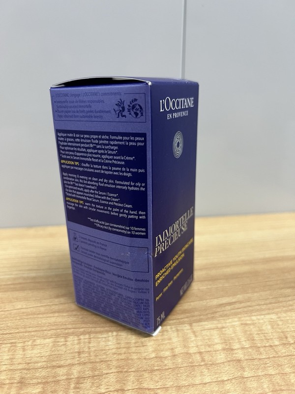 L’Occitane Immortelle Precious Enriched Emulsion 2.6 oz / 75ml No Box gallery