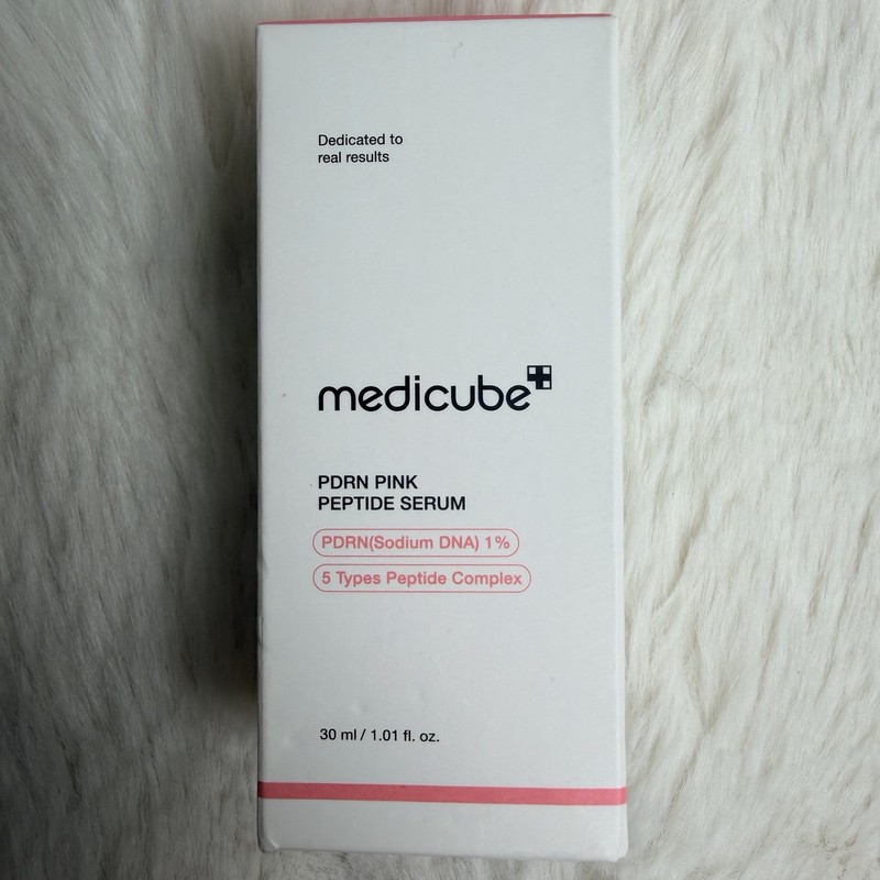 Medicube PDRN Pink Peptide Serum 5 Types of Peptide Complex 1.01 fl oz Exp 2028