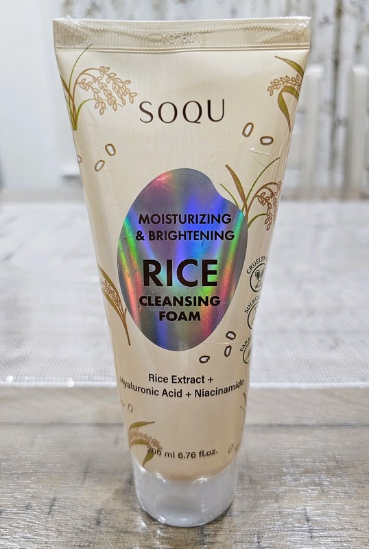 SOQU Moisturizing & Brightening Rice Cleansing Foam 6.76 fl oz Exp 07/2027