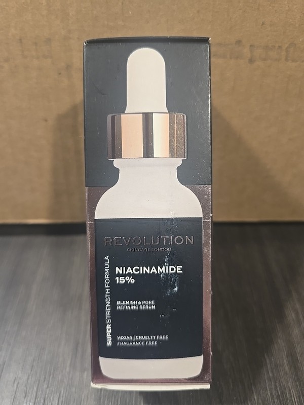 Revolution Niacinamide 15% Blemish & Pore Refining Serum