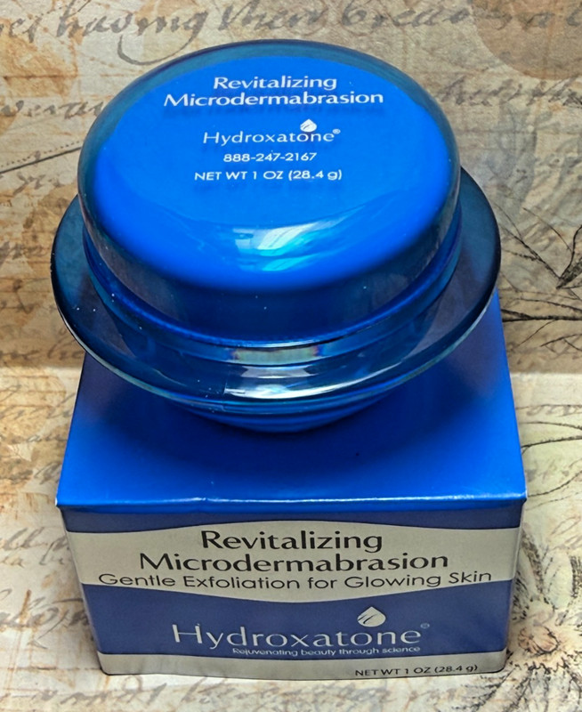 Hydroxatone Revitalizing Microdermabrasion Exfoliating Creme-1 oz-NIB-Sealed