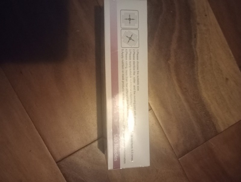 Derma Roller System 2.0 mm Anti-Aging 540 Needles gallery