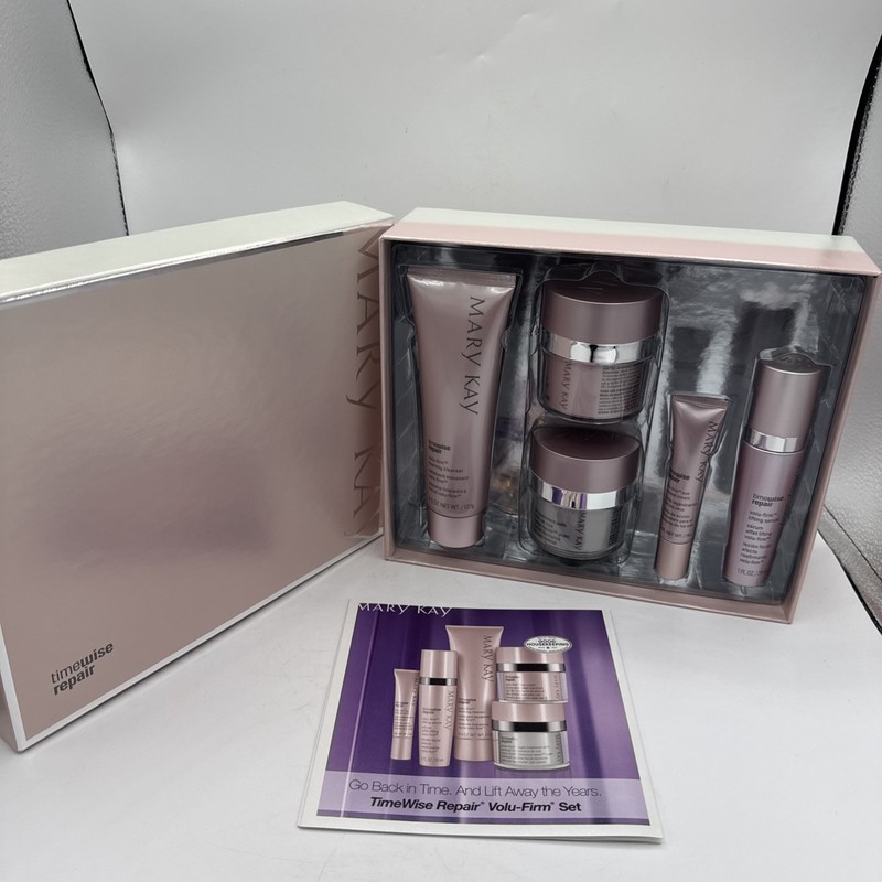 Mary Kay Time wise Repair Volu-firm Set NEW!!!