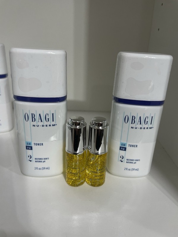 Obagi X 2 Toner ( 4 Oz ) + Gift X2 Daily Hydro Drop Facial Serum