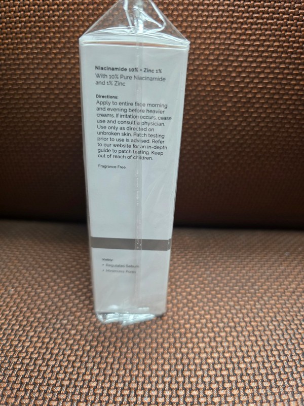 The Ordinary Niacinamide + Zinc 1%, Hyaluronic Acid 2% gallery