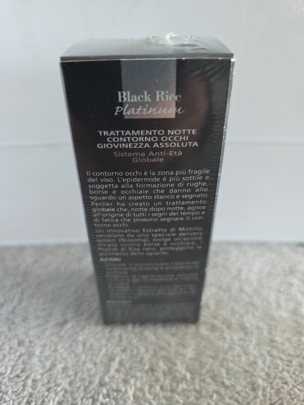 Perlier Black Rice Platinum Night Treatment Eye Contour Absolute Youth .50 fl oz gallery