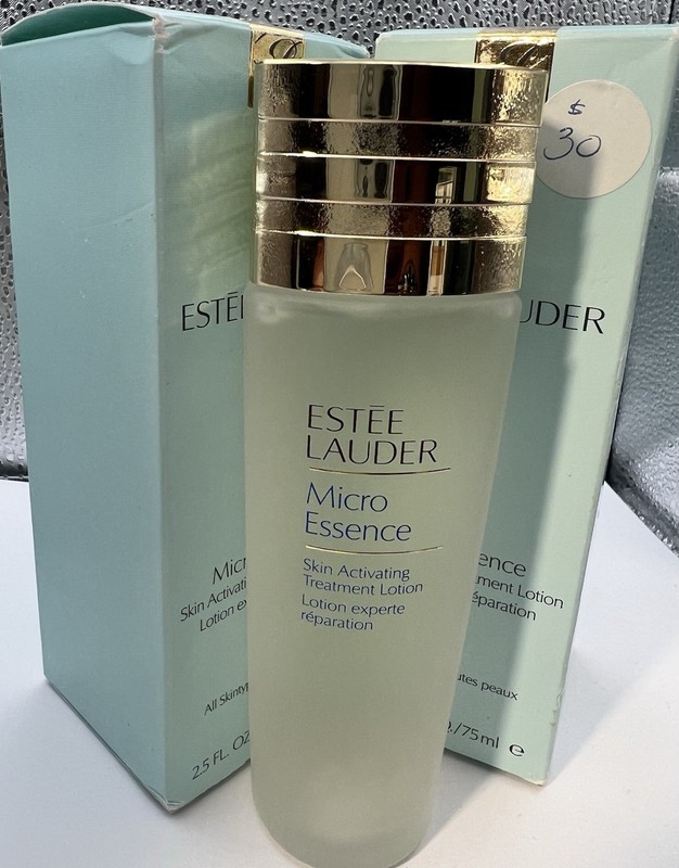 $59 Estee Lauder Micro Essence Skin Activating Treatment Lotion 2.5 fl oz Lotion