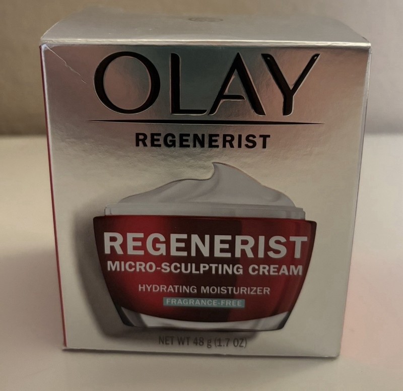 Olay Bundle: Regenerist Retinol24 Night, Camellia Masks & Micro-sculptingCream gallery