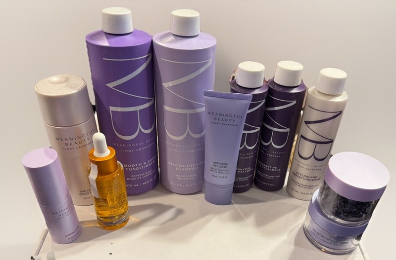 Cindy Crawford Meaningful Beauty Lot of 24 Skin and Hair Care Items New w/ pumps gallery
