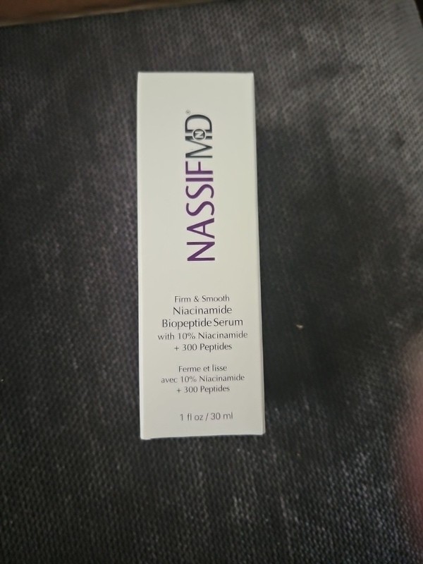 Nassif MD Firm & Smooth Niacinamide Biopeptide Serum 1 fl oz New In SEALED Box