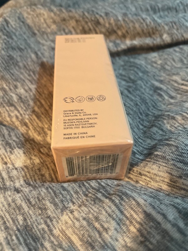Hyaluronic Acid Face Serum 0.34 fl oz/10ml Travel Size Grace & Stella EXP 2026 gallery
