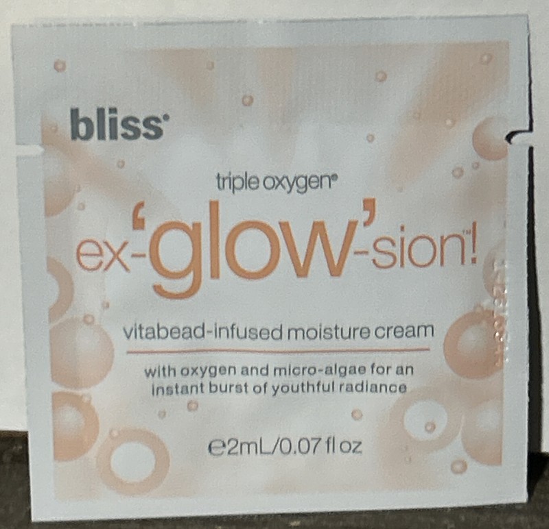 (25) BLISS Triple Oxygen ex-GLOW-sion Vitabead Infused Moisture Cream 0.07oz ea