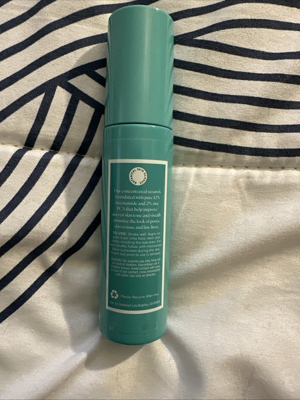 Naturium Niacinamide Serum 12% Plus Zinc 2% with Hyaluronic Acid, 1 oz (NO BOX) gallery