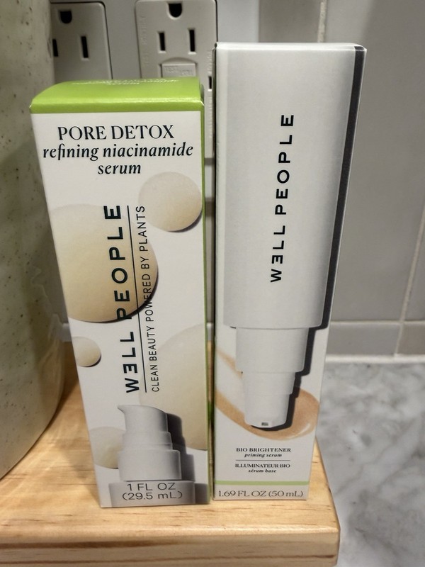 Well People Pore Detox Rifing Serum Bio Brightener Serum Lot