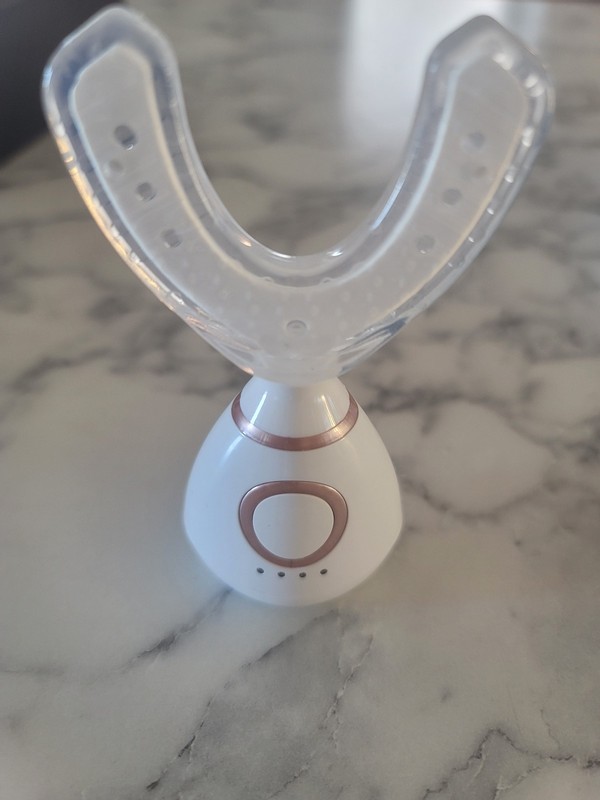 Uplift 5 | Pulsating Facial Lift | 5 Minute Age Reversal Device, Contours
