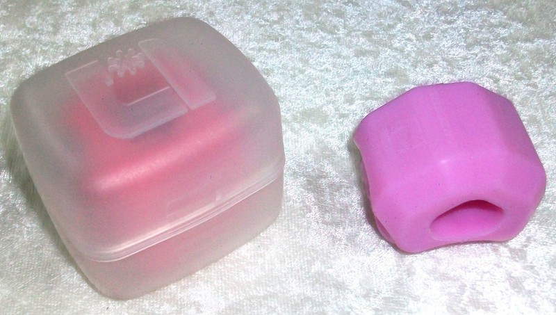 New Women's Jawzrsize Facial Fitness Jaw Exercise Pink Purple Pop N Go Bundle gallery
