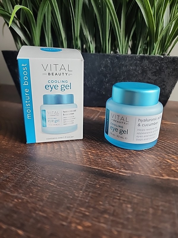 Vital Beauty Cooling Eye Gel 1 oz hyaluronic acid & Cucumber Moisture Boost