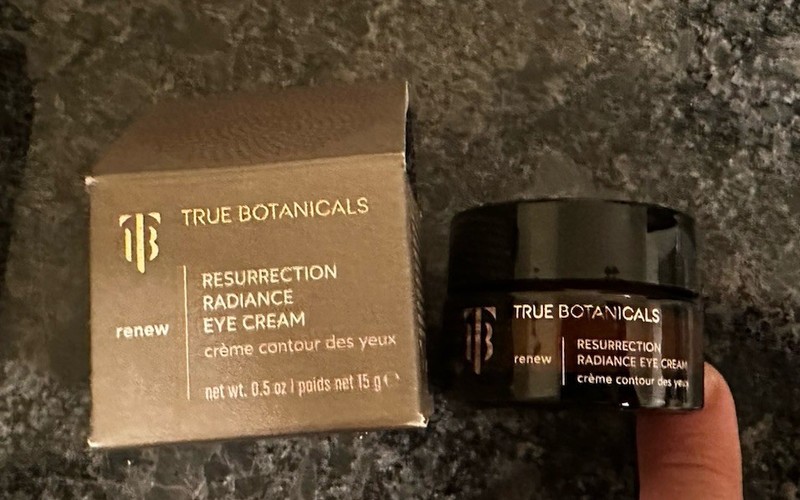 True Botanicals Resurrection Radiance Eye Cream – 0.5 fl oz / 15 mL NIB MSRP $80