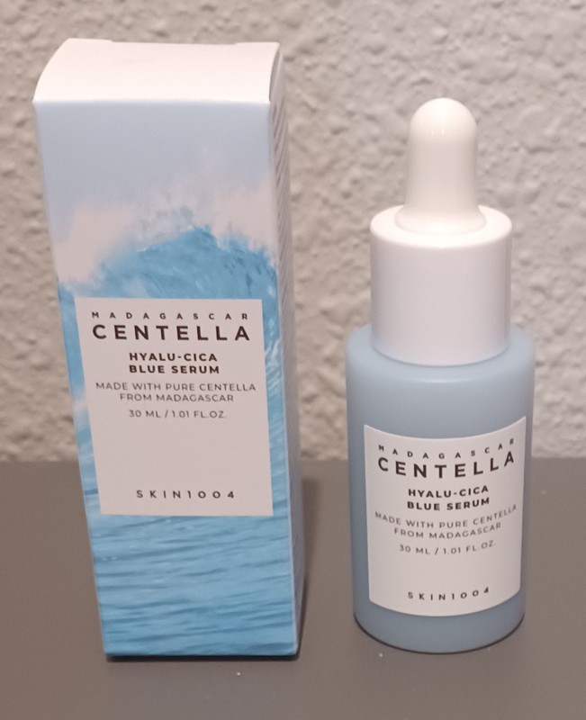 Skin1004 Madagascar Centella Hyalu-Cica Blue Serum 30 mL / 1.01 fl.oz New In Box