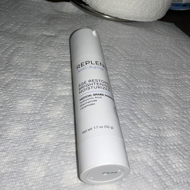Replenix Age Restore Brightening Moisturizer 1.7oz/50g Medical Grade Ingredients