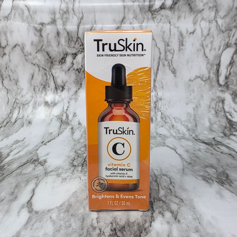 TruSkin Vitamin C Facial Serum with Vitamin E Hyaluronic Acid Aloe 1oz