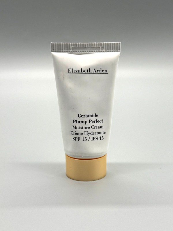ELIZABETH ARDEN Ceramide Plump Perfect Moisture Cream SPF 15 – 30ML