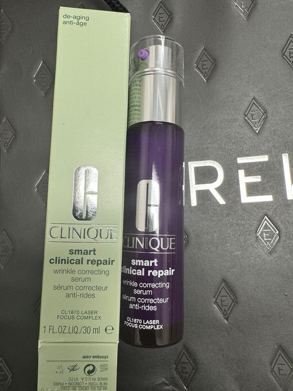 🔥 Clinique 🔥 Smart Clinical Repair Wrinkle Correcting Serum 1 Oz. NIB MRSP $80