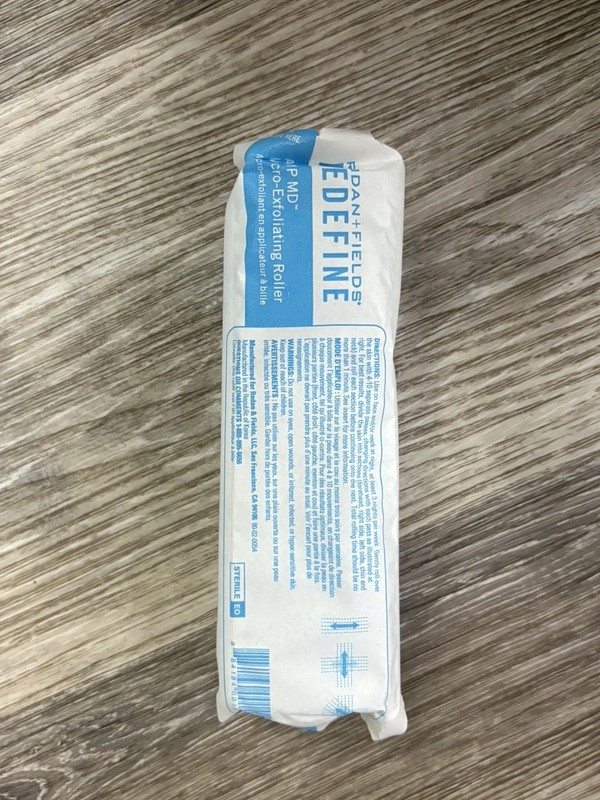 Rodan + Fields Redefine AMP MD Micro Exfoliating Roller, Vial, and 16 Tablets gallery