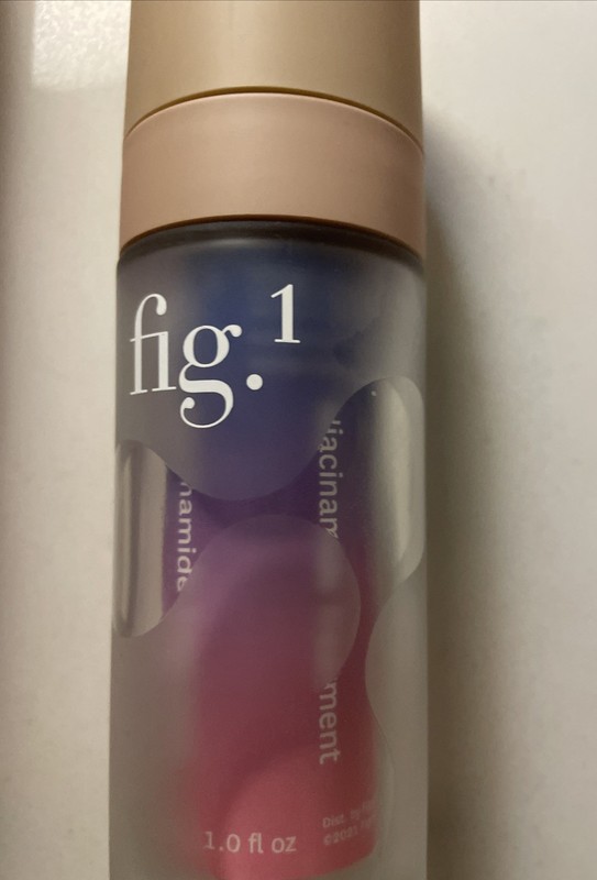 Fig. 1 Refillable Kit Set Of 3 Ceramide, Retinol No. 1 & Niacinamide New $108 gallery